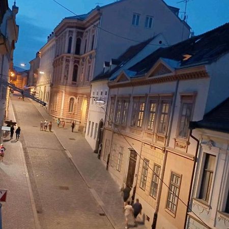 Apartman Ena Radiceva Zagreb Eksteriør bilde