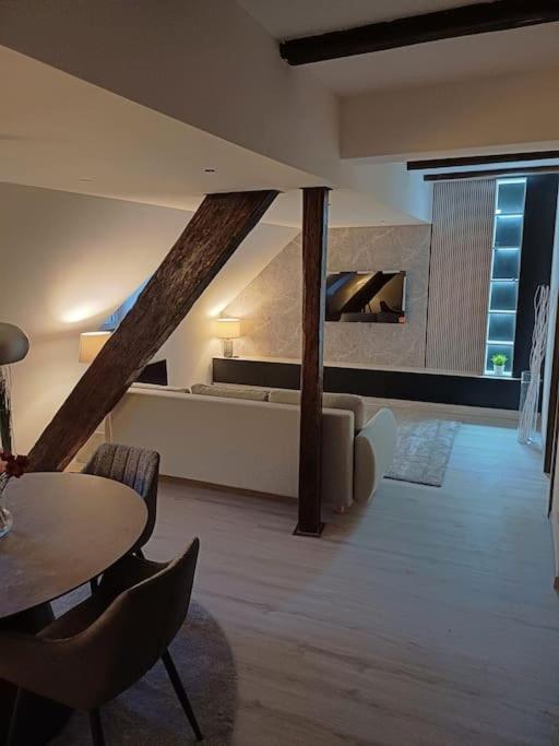 Apartman Ena Radiceva Zagreb Eksteriør bilde